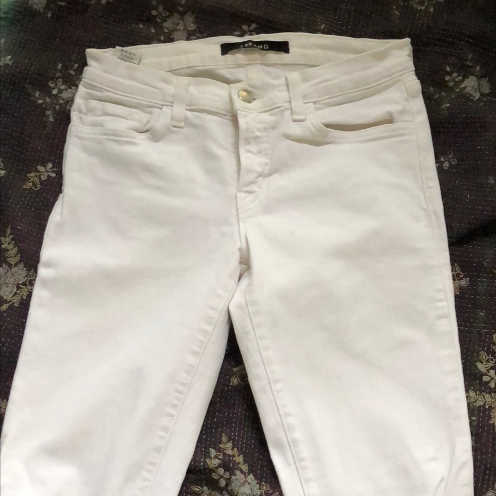 Off white Jbrand distressed jeans